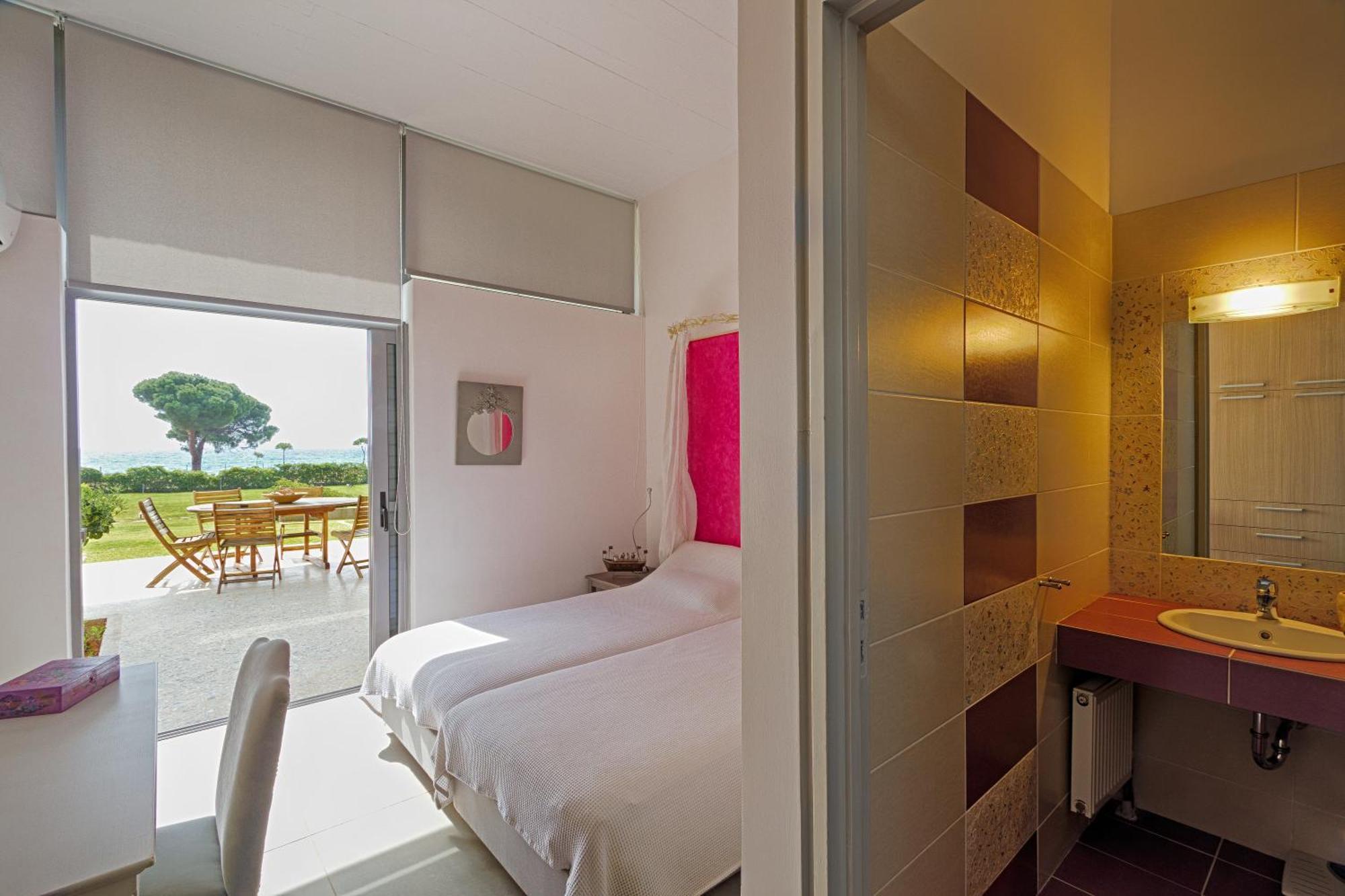 Beachfront Villa Hoopoe Schinias, Marathon Luaran gambar